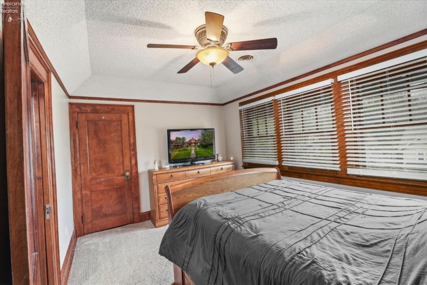 516 Park Avenue, Fremont, 43420, 4 Bedrooms Bedrooms, ,2 BathroomsBathrooms,Residential,For Sale,Park,20261520