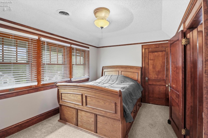 516 Park Avenue, Fremont, 43420, 4 Bedrooms Bedrooms, ,2 BathroomsBathrooms,Residential,For Sale,Park,20261520