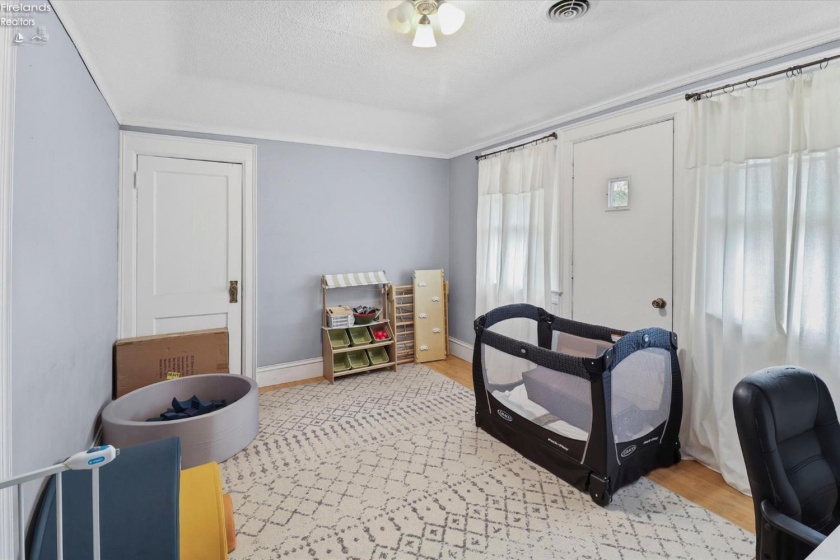 516 Park Avenue, Fremont, 43420, 4 Bedrooms Bedrooms, ,2 BathroomsBathrooms,Residential,For Sale,Park,20261520