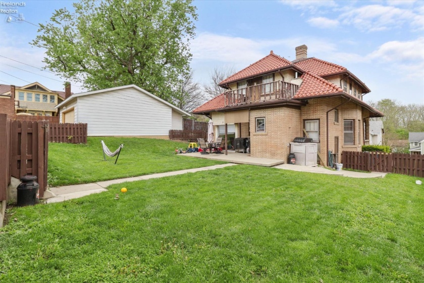 516 Park Avenue, Fremont, 43420, 4 Bedrooms Bedrooms, ,2 BathroomsBathrooms,Residential,For Sale,Park,20261520