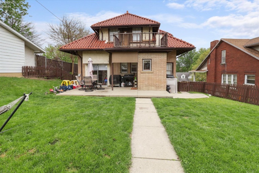 516 Park Avenue, Fremont, 43420, 4 Bedrooms Bedrooms, ,2 BathroomsBathrooms,Residential,For Sale,Park,20261520