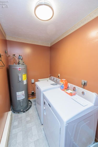 2704 39th, Lorain, 44053, 3 Bedrooms Bedrooms, ,2 BathroomsBathrooms,Residential,For Sale,39th,20261621