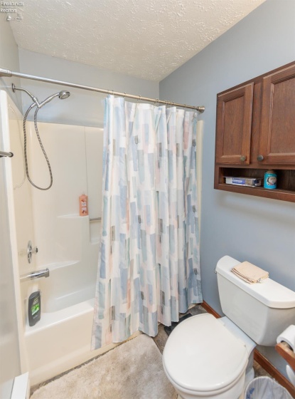 2704 39th, Lorain, 44053, 3 Bedrooms Bedrooms, ,2 BathroomsBathrooms,Residential,For Sale,39th,20261621