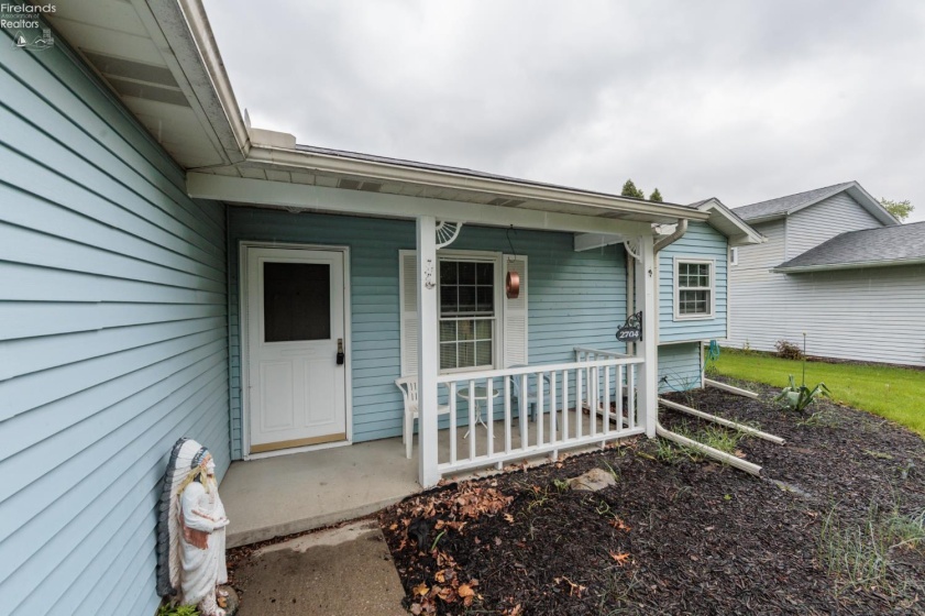 2704 39th, Lorain, 44053, 3 Bedrooms Bedrooms, ,2 BathroomsBathrooms,Residential,For Sale,39th,20261621