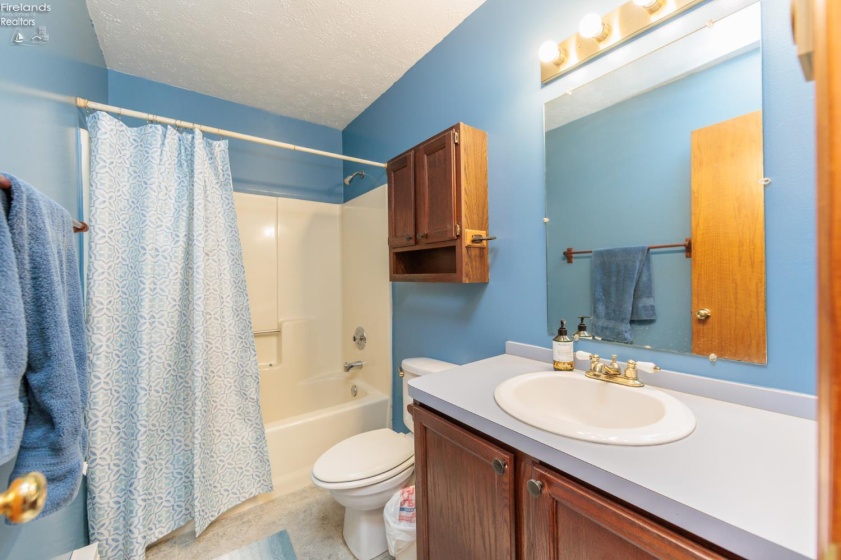2704 39th, Lorain, 44053, 3 Bedrooms Bedrooms, ,2 BathroomsBathrooms,Residential,For Sale,39th,20261621