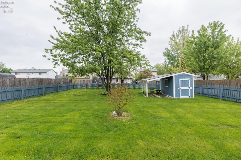 2704 39th, Lorain, 44053, 3 Bedrooms Bedrooms, ,2 BathroomsBathrooms,Residential,For Sale,39th,20261621