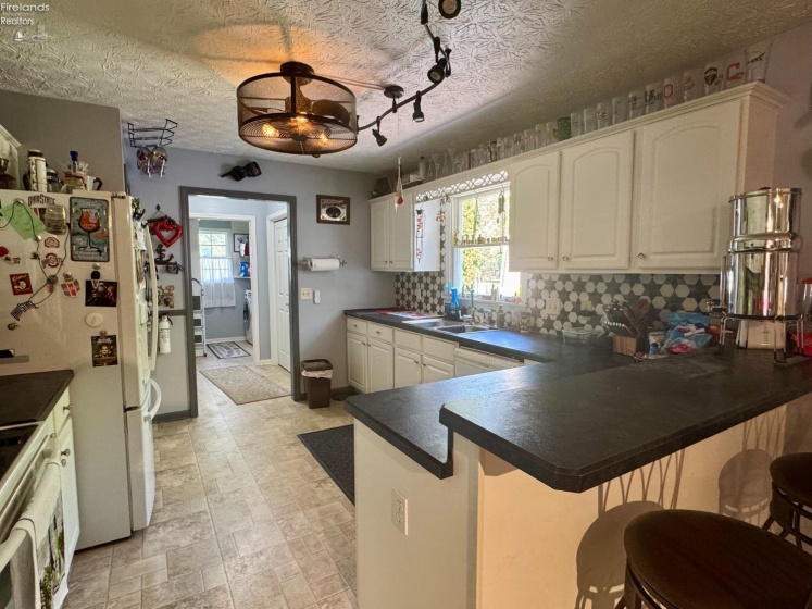 743 Dogwood Lane, Vermilion, 44089, 3 Bedrooms Bedrooms, ,2 BathroomsBathrooms,Residential,For Sale,Dogwood,20261616