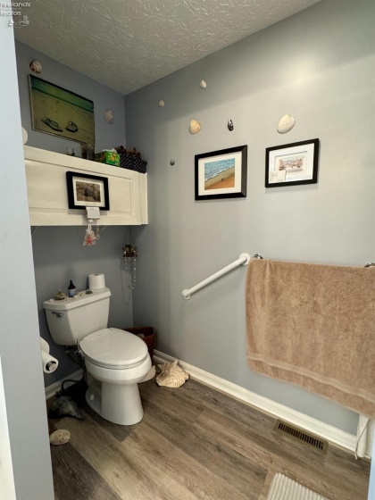 743 Dogwood Lane, Vermilion, 44089, 3 Bedrooms Bedrooms, ,2 BathroomsBathrooms,Residential,For Sale,Dogwood,20261616