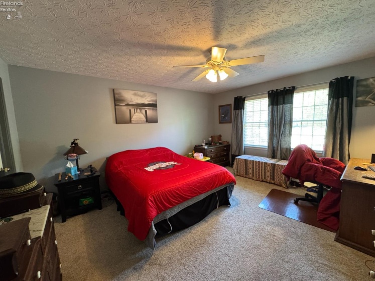 743 Dogwood Lane, Vermilion, 44089, 3 Bedrooms Bedrooms, ,2 BathroomsBathrooms,Residential,For Sale,Dogwood,20261616