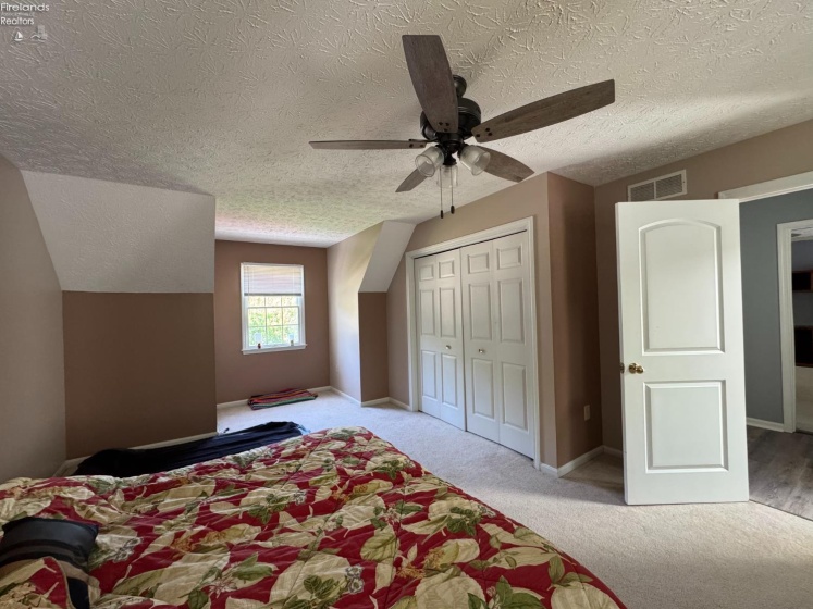 743 Dogwood Lane, Vermilion, 44089, 3 Bedrooms Bedrooms, ,2 BathroomsBathrooms,Residential,For Sale,Dogwood,20261616