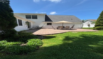 743 Dogwood Lane, Vermilion, 44089, 5 Bedrooms Bedrooms, ,2 BathroomsBathrooms,Residential,For Sale,Dogwood,20261616