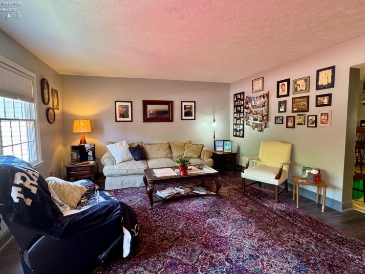 743 Dogwood Lane, Vermilion, 44089, 3 Bedrooms Bedrooms, ,2 BathroomsBathrooms,Residential,For Sale,Dogwood,20261616