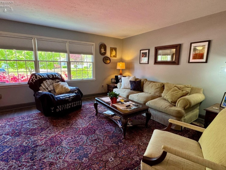 743 Dogwood Lane, Vermilion, 44089, 3 Bedrooms Bedrooms, ,2 BathroomsBathrooms,Residential,For Sale,Dogwood,20261616