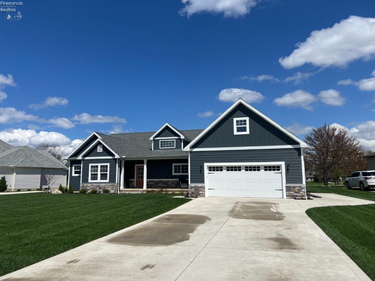 40 Briarcrest, Norwalk, 44857, 3 Bedrooms Bedrooms, ,3 BathroomsBathrooms,Residential,For Sale,Briarcrest,20261625