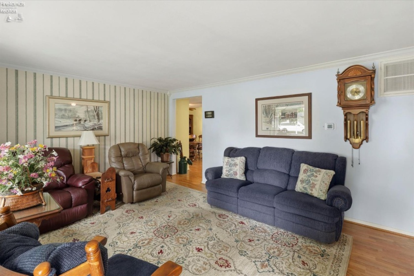 213 Beechwood Drive, Tiffin, 44883, 2 Bedrooms Bedrooms, ,2 BathroomsBathrooms,Residential,For Sale,Beechwood,20261623