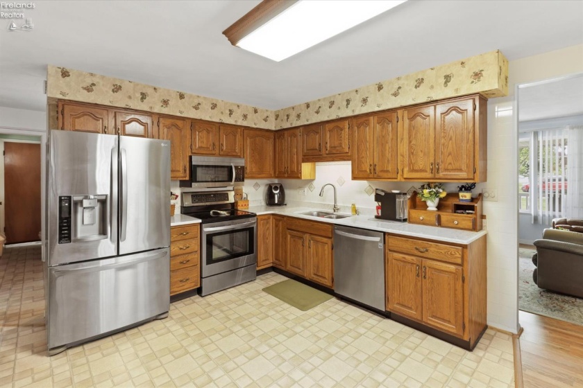 213 Beechwood Drive, Tiffin, 44883, 2 Bedrooms Bedrooms, ,2 BathroomsBathrooms,Residential,For Sale,Beechwood,20261623
