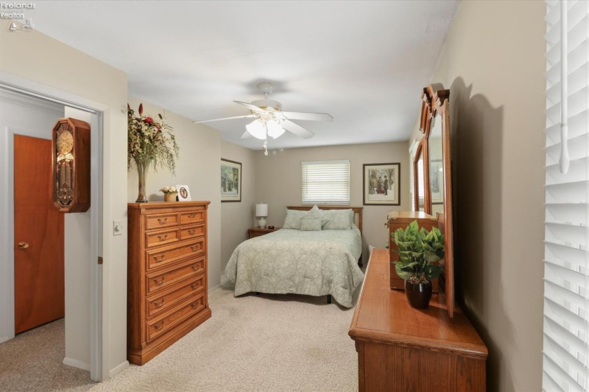 213 Beechwood Drive, Tiffin, 44883, 2 Bedrooms Bedrooms, ,2 BathroomsBathrooms,Residential,For Sale,Beechwood,20261623