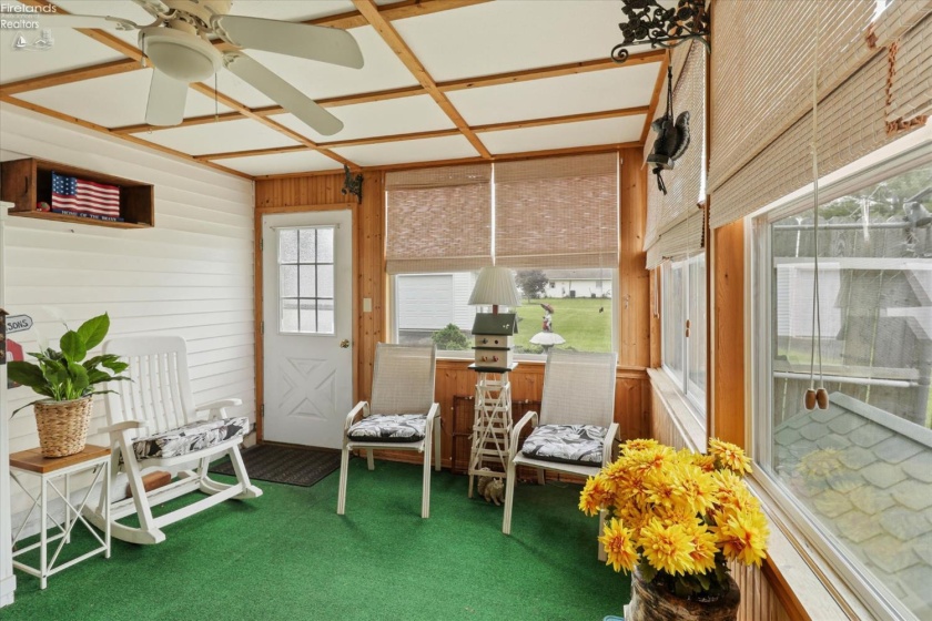 213 Beechwood Drive, Tiffin, 44883, 2 Bedrooms Bedrooms, ,2 BathroomsBathrooms,Residential,For Sale,Beechwood,20261623