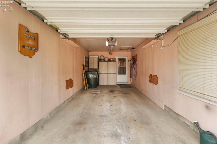 213 Beechwood Drive, Tiffin, 44883, 2 Bedrooms Bedrooms, ,2 BathroomsBathrooms,Residential,For Sale,Beechwood,20261623