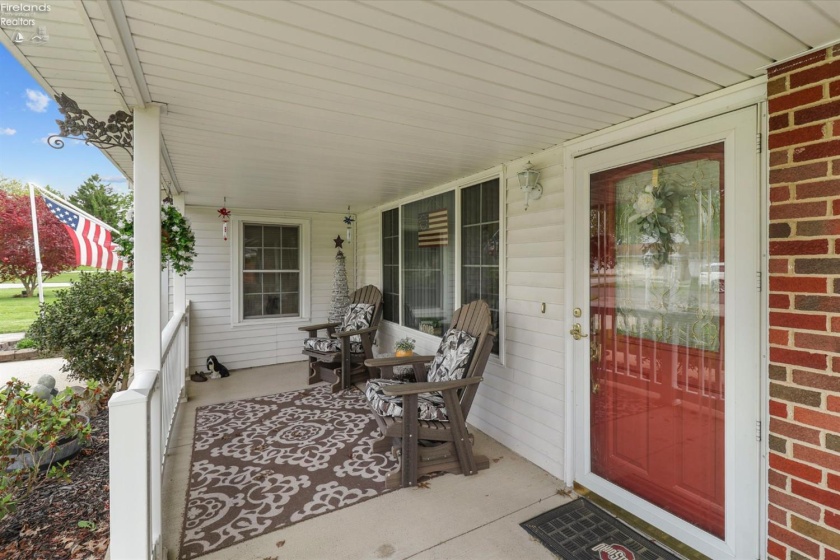 213 Beechwood Drive, Tiffin, 44883, 2 Bedrooms Bedrooms, ,2 BathroomsBathrooms,Residential,For Sale,Beechwood,20261623