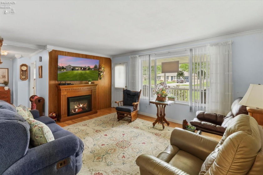 213 Beechwood Drive, Tiffin, 44883, 2 Bedrooms Bedrooms, ,2 BathroomsBathrooms,Residential,For Sale,Beechwood,20261623