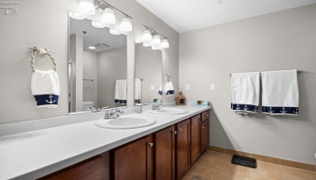 401 Shoreline Drive, Sandusky, 44870, 2 Bedrooms Bedrooms, ,2 BathroomsBathrooms,Residential,For Sale,Shoreline,20261582