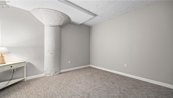 401 Shoreline Drive, Sandusky, 44870, 2 Bedrooms Bedrooms, ,2 BathroomsBathrooms,Residential,For Sale,Shoreline,20261582
