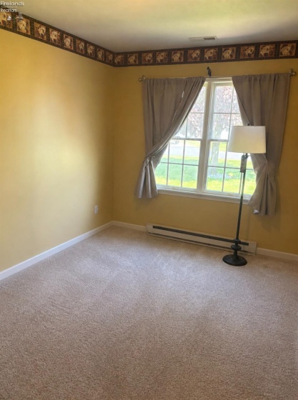 894 Meadow Lane, Fremont, 43420, 2 Bedrooms Bedrooms, ,2 BathroomsBathrooms,Residential,For Sale,Meadow Lane,20261610