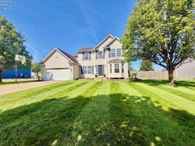 530 Parkside Reserve Street, Wellington, 44090, 4 Bedrooms Bedrooms, ,3 BathroomsBathrooms,Residential,For Sale,Parkside Reserve,20261633