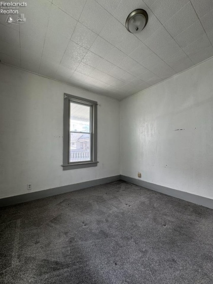 908 Ontario Street, Sandusky, 44870, 2 Bedrooms Bedrooms, ,1 BathroomBathrooms,Residential,For Sale,Ontario,20261635