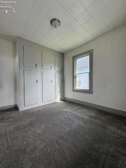 908 Ontario Street, Sandusky, 44870, 2 Bedrooms Bedrooms, ,1 BathroomBathrooms,Residential,For Sale,Ontario,20261635
