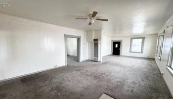 908 Ontario Street, Sandusky, 44870, 2 Bedrooms Bedrooms, ,1 BathroomBathrooms,Residential,For Sale,Ontario,20261635