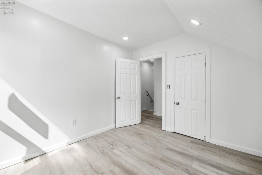 929 Washington Ave., Lorain, 44052, 4 Bedrooms Bedrooms, ,2 BathroomsBathrooms,Residential,For Sale,Washington Ave.,20261634