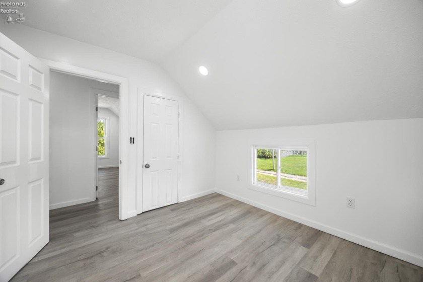 929 Washington Ave., Lorain, 44052, 4 Bedrooms Bedrooms, ,2 BathroomsBathrooms,Residential,For Sale,Washington Ave.,20261634