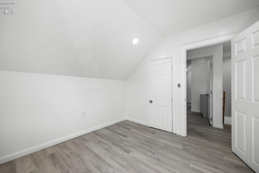 929 Washington Ave., Lorain, 44052, 4 Bedrooms Bedrooms, ,2 BathroomsBathrooms,Residential,For Sale,Washington Ave.,20261634