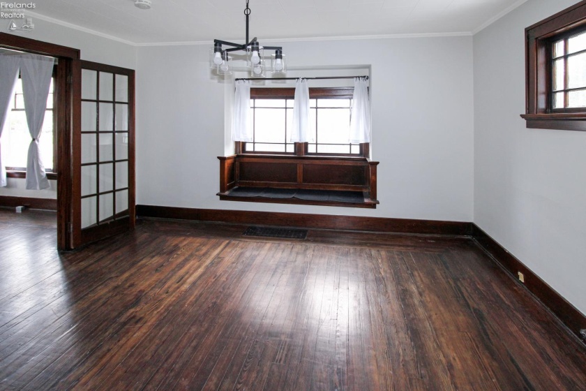 430 Vine Street, Fremont, 43420, 3 Bedrooms Bedrooms, ,1 BathroomBathrooms,Residential,For Sale,Vine,20261443
