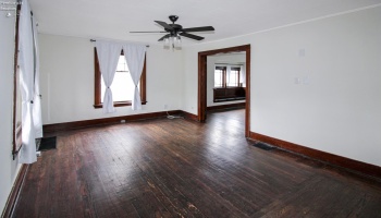 430 Vine Street, Fremont, 43420, 3 Bedrooms Bedrooms, ,1 BathroomBathrooms,Residential,For Sale,Vine,20261443 430 Vine Street, Fremont, 43420, 3 Bedrooms Bedrooms, ,1 BathroomBathrooms,Residential,For Sale,Vine,20261443
