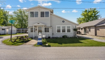 2939 County Road 206, Fremont, 43420, 2 Bedrooms Bedrooms, ,2 BathroomsBathrooms,Residential,For Sale,County Road 206,20261495 2939 County Road 206, Fremont, 43420, 2 Bedrooms Bedrooms, ,2 BathroomsBathrooms,Residential,For Sale,County Road 206,20261495