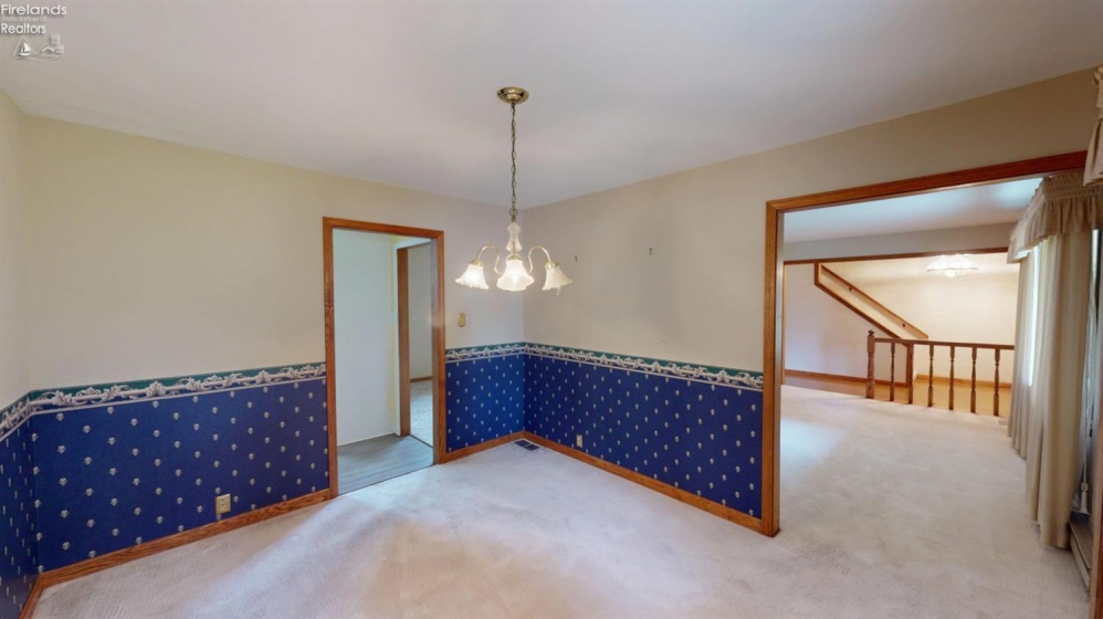 231 St. Paul Drive, Fremont, 43420, 4 Bedrooms Bedrooms, ,2 BathroomsBathrooms,Residential,For Sale,St. Paul,20261569