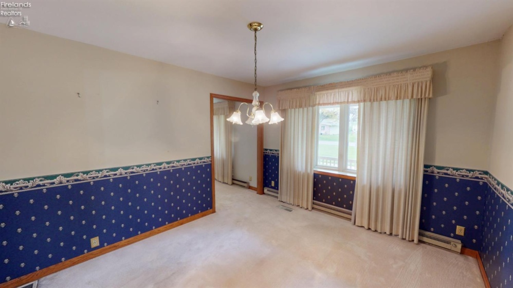 231 St. Paul Drive, Fremont, 43420, 4 Bedrooms Bedrooms, ,2 BathroomsBathrooms,Residential,For Sale,St. Paul,20261569