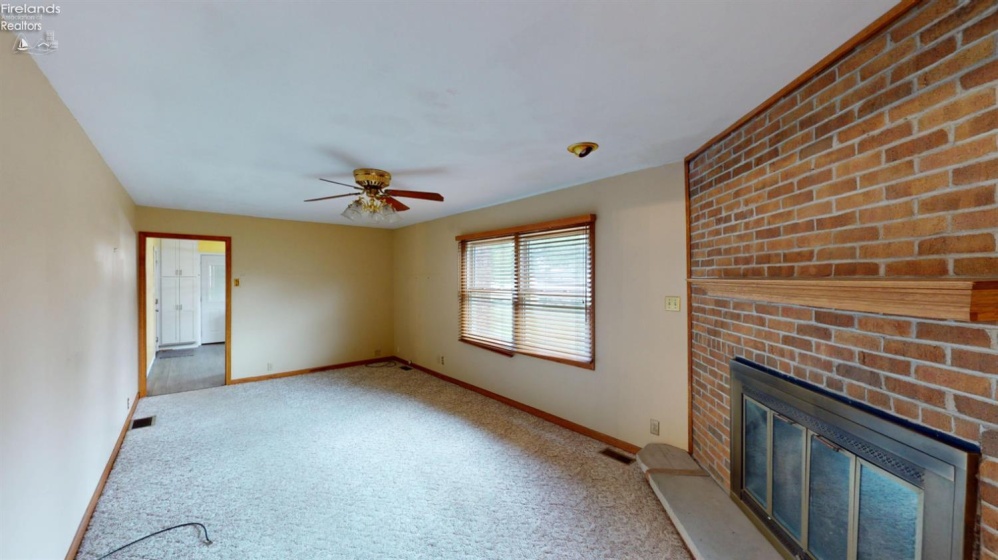 231 St. Paul Drive, Fremont, 43420, 4 Bedrooms Bedrooms, ,2 BathroomsBathrooms,Residential,For Sale,St. Paul,20261569