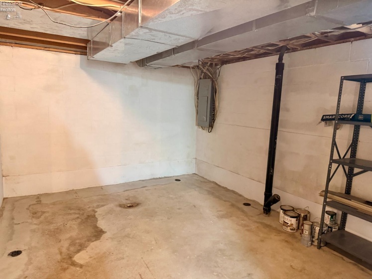 231 St. Paul Drive, Fremont, 43420, 4 Bedrooms Bedrooms, ,2 BathroomsBathrooms,Residential,For Sale,St. Paul,20261569