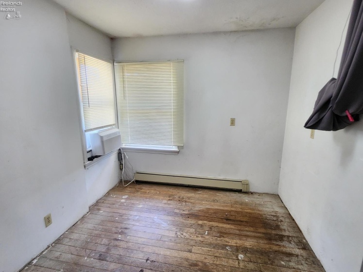 603 Carroll Avenue, Sandusky, 44870, 3 Bedrooms Bedrooms, ,2 BathroomsBathrooms,Residential,For Sale,Carroll,20261546