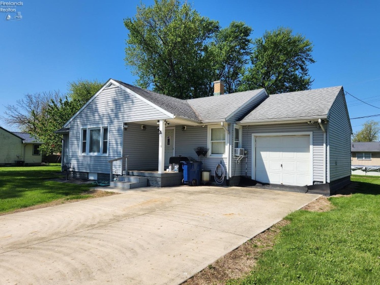 603 Carroll Avenue, Sandusky, 44870, 3 Bedrooms Bedrooms, ,2 BathroomsBathrooms,Residential,For Sale,Carroll,20261546