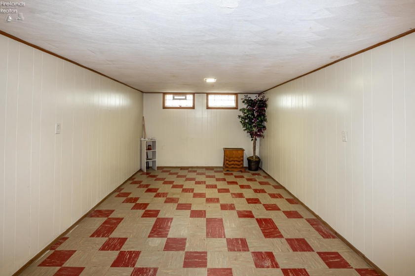 6833 Maplewood Road, Parma, 44130, 3 Bedrooms Bedrooms, ,2 BathroomsBathrooms,Residential,For Sale,Maplewood,20261630