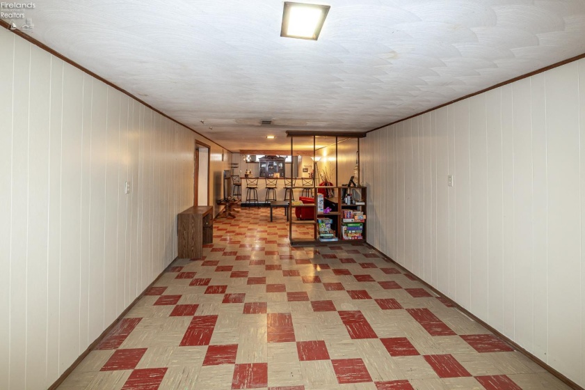 6833 Maplewood Road, Parma, 44130, 3 Bedrooms Bedrooms, ,2 BathroomsBathrooms,Residential,For Sale,Maplewood,20261630