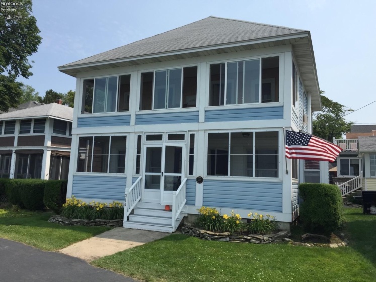 218 Lakefront, Lakeside, 43440, 4 Bedrooms Bedrooms, ,2 BathroomsBathrooms,Residential,For Sale,Lakefront,20261641