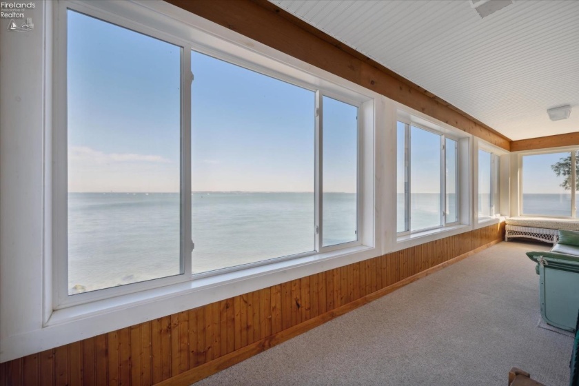 218 Lakefront, Lakeside, 43440, 4 Bedrooms Bedrooms, ,2 BathroomsBathrooms,Residential,For Sale,Lakefront,20261641