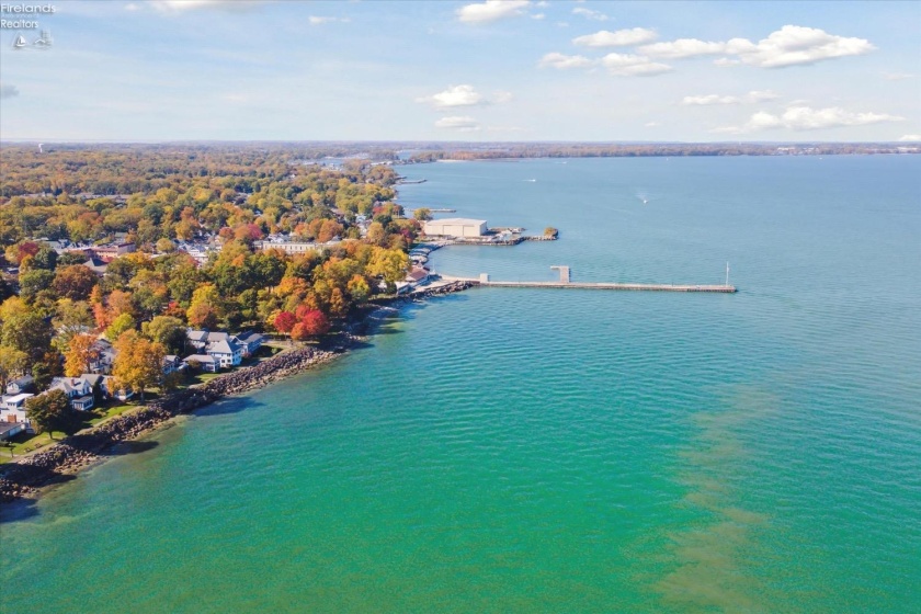 218 Lakefront, Lakeside, 43440, 4 Bedrooms Bedrooms, ,2 BathroomsBathrooms,Residential,For Sale,Lakefront,20261641