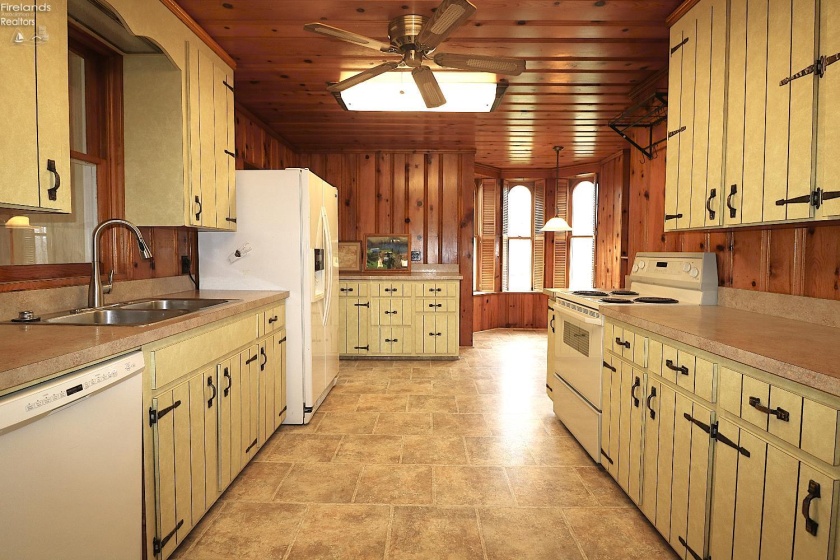 5951 State Route 303, Wakeman, 44889, 4 Bedrooms Bedrooms, ,2 BathroomsBathrooms,Residential,For Sale,State Route 303,20261609